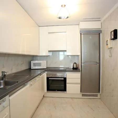 Апартаменты Ondarreta Gran Piso Junto A La Playa De Ondarreta